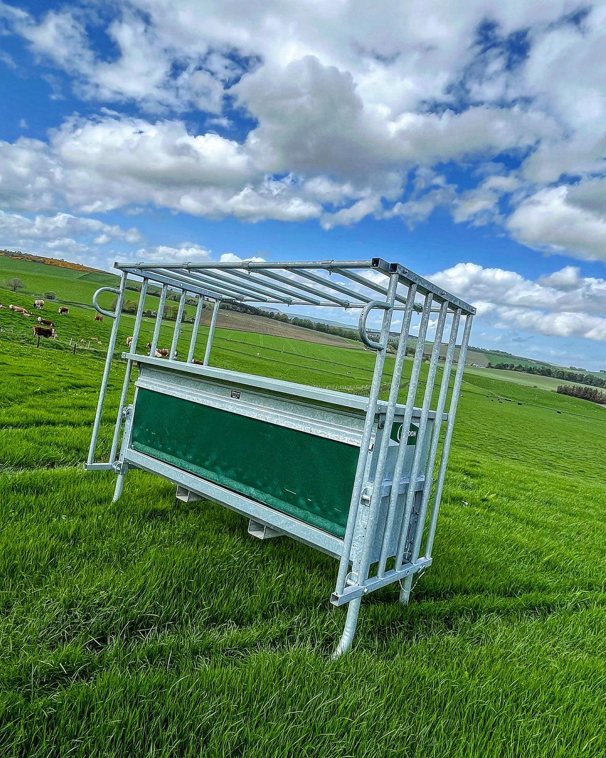 Condon Calf Creep Feeder with Surround