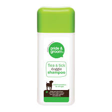 Pride Groom Flea & Tick Shampoo 300ML