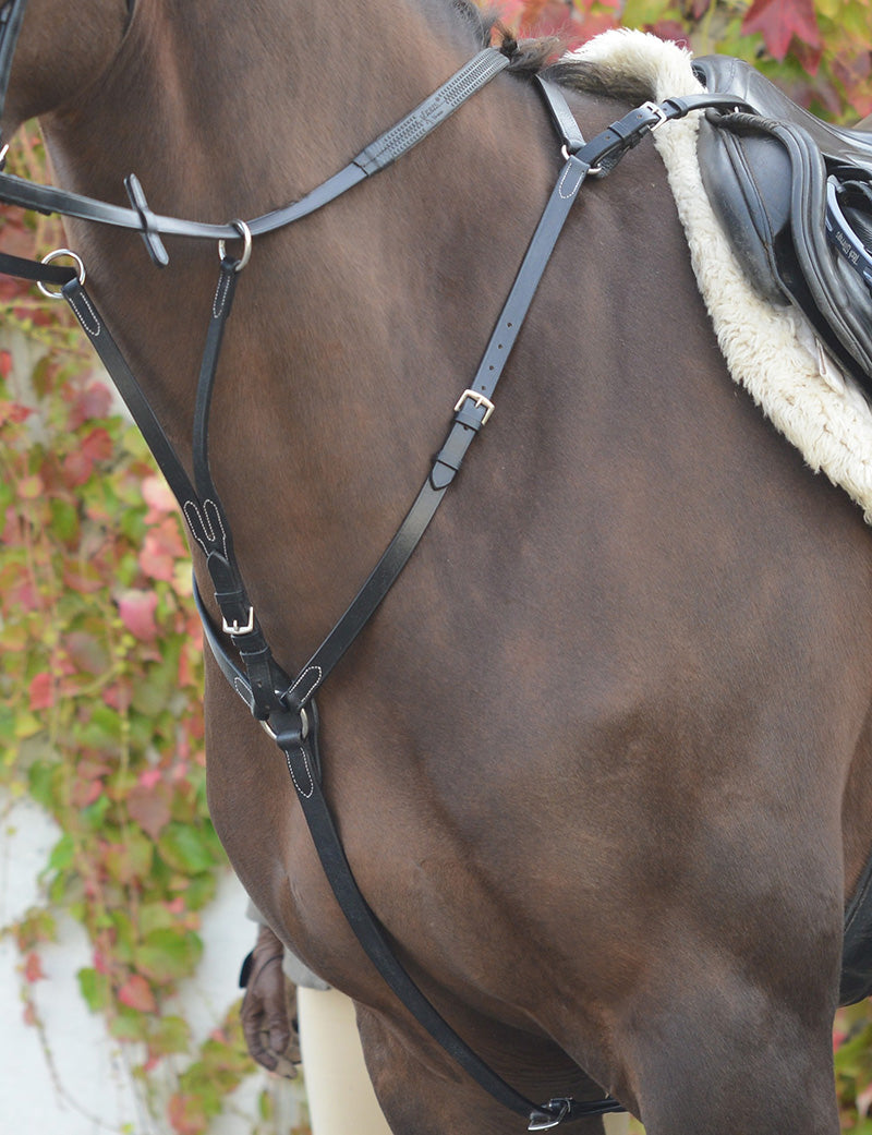 Mackey Classic Hunting Breastplate - Black