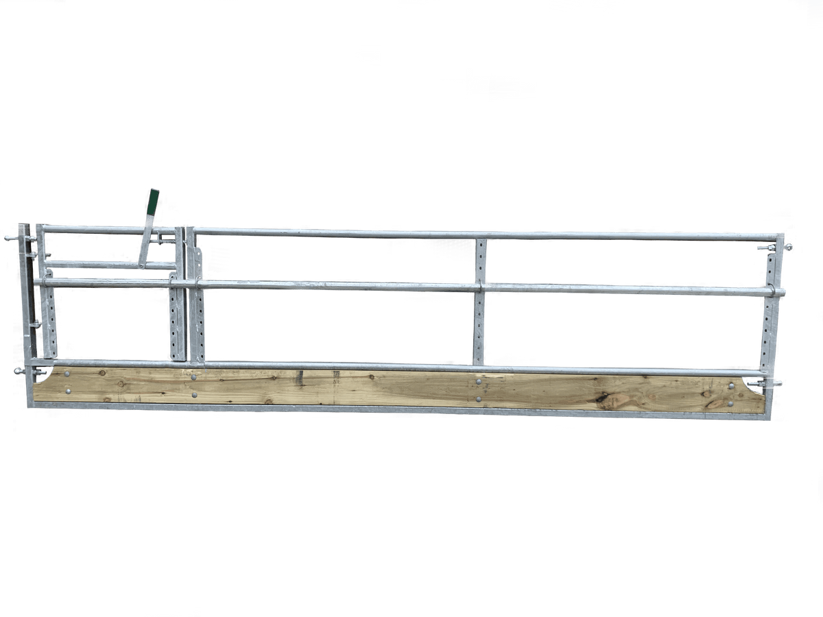 Condon Sheep Feeding Barrier with Access Gate