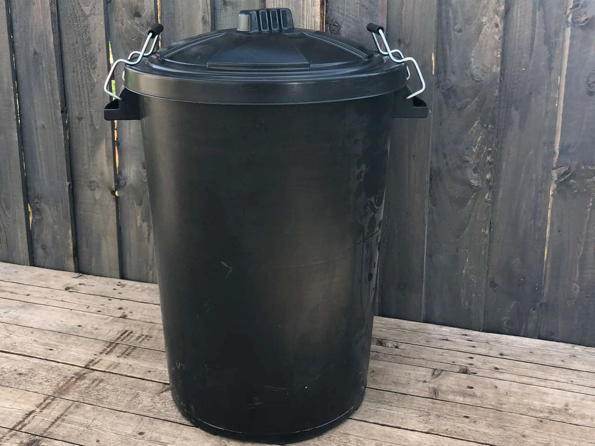 Black Bin with Wire Clips 85L