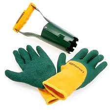 Groundhog Bulb Planter with Gloves