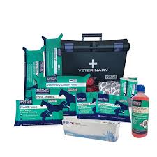VetSet 24 Piece First Aid Kit for Equine/Livestock