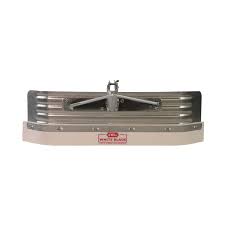 O’Neill White Blade Yard Scraper Winged