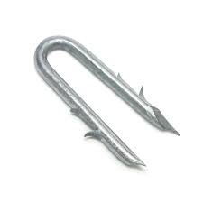 1 1/2" 8 Galvd Barbed Fence Staples 5kg Tub