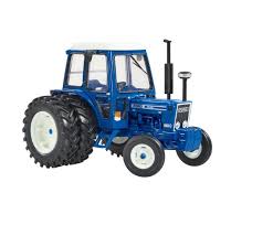 Ford 7600 With Dual Rear Wheels